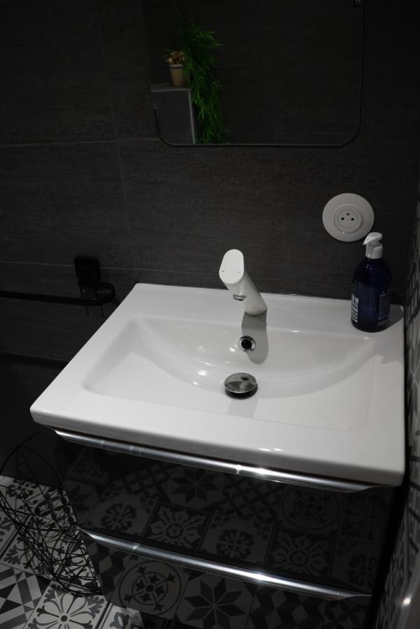 Little Mama 80 Meters From Public Parking Rapp Apartment Colmar Luaran gambar